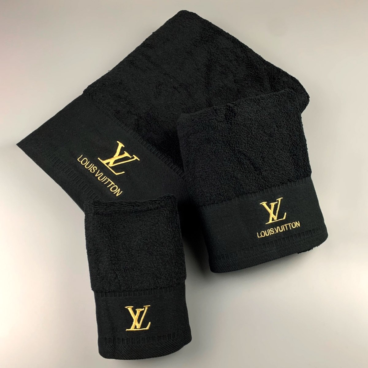 Louis Vuitton, Bath, Nwt Louis Vuitton Towel Set